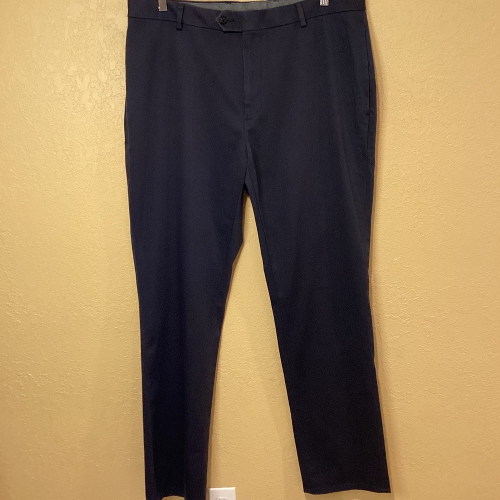 Daniel Cremieux Signature Collection Madison Flat Front Pants,‎ Navy, Size 36x34